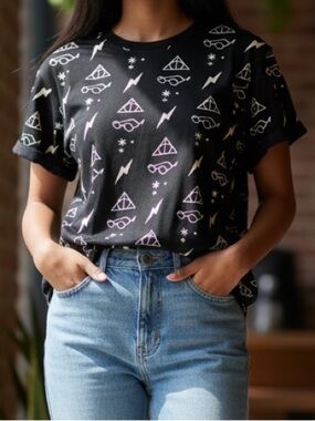 Primark Harry Potter All Over Print Tee – Deathly Hallows & Symbols – Size 14